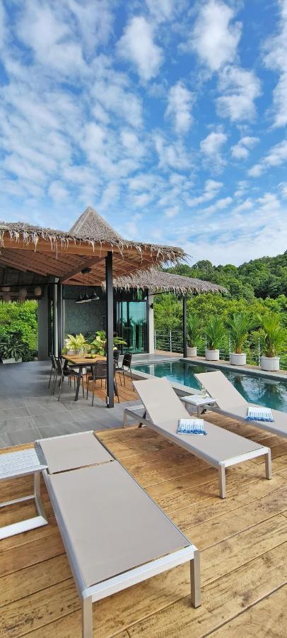 On The Rock - Luxury, Privacy, Pool, Sea View In Koh Phangan Villa